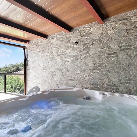 Vv El Alpendre Villa *